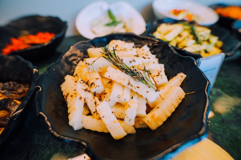 Seasoned hand-cut fries with East coast wings spice blend